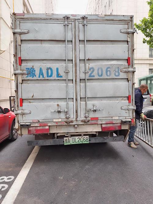 Slimība, lai atgrieztos darbā